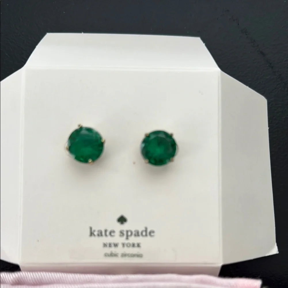 kate spade new york
Square Stud Earrings Beryl Green - Picture 1 of 4